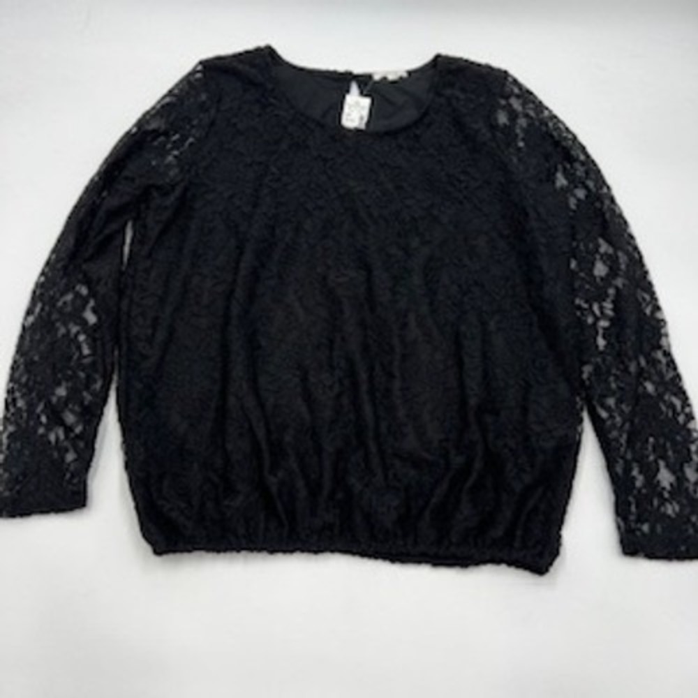 Maurices Womens Black Floral Lace Long Sleeve Blouson Top Size 2 NWT
